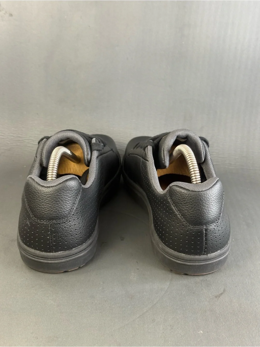 Lems Men's Kourt Grip Midnight athletic sneaker shoes men’s size 9.5 (women’s 11
